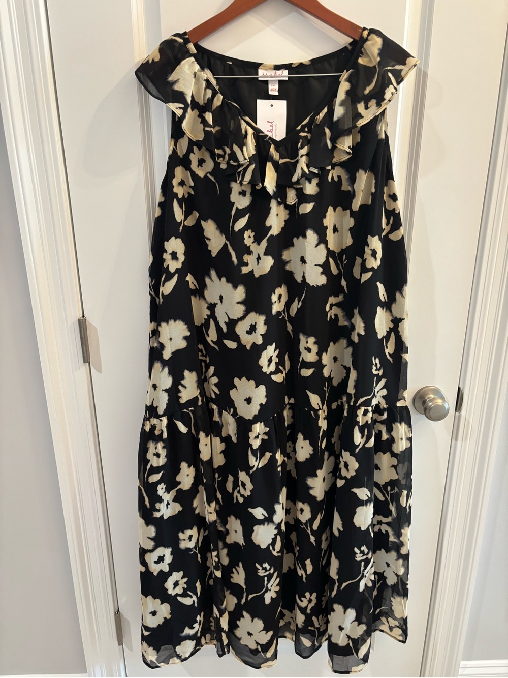 Women's Maternity Maxi Dress - Ingrid+Isabel Maternity - XXL